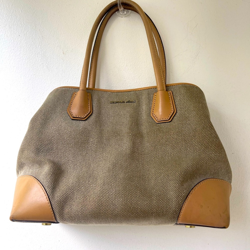 MICHAEL Michael Kors Tan and Brown Shoulder Bag